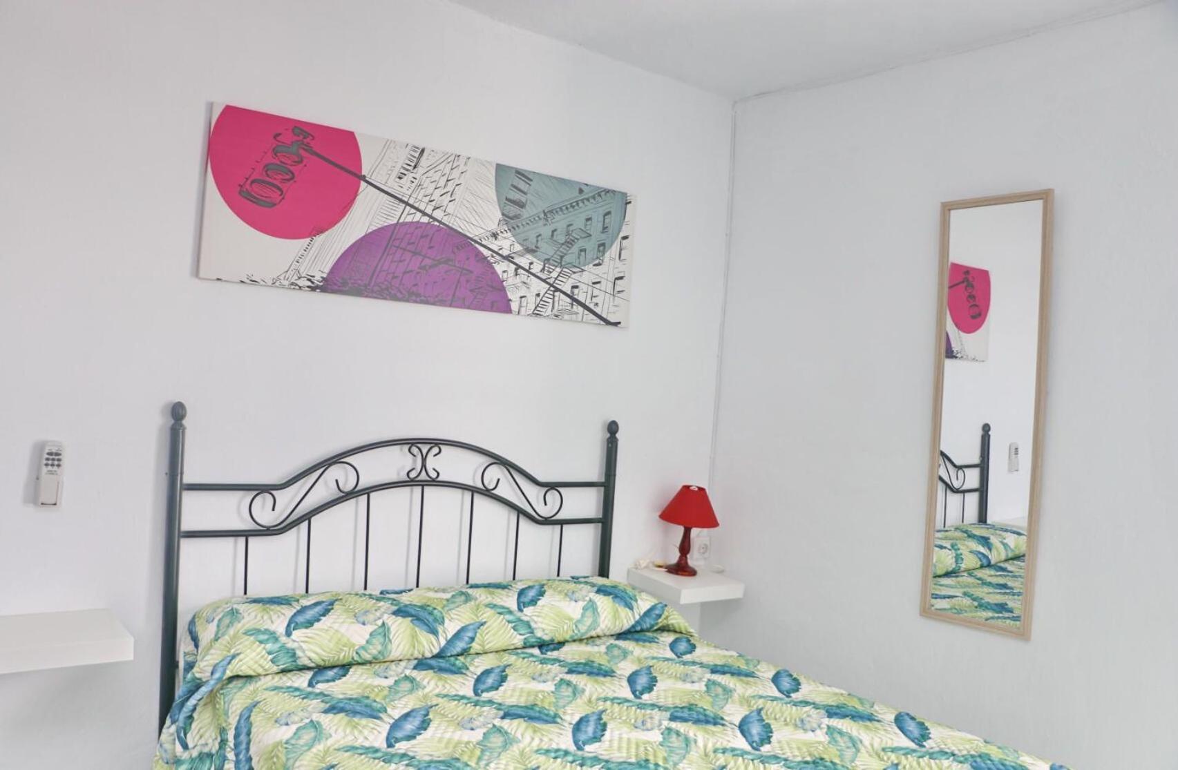 Habitacion Velarde 콘일데라프론테라 외부 사진